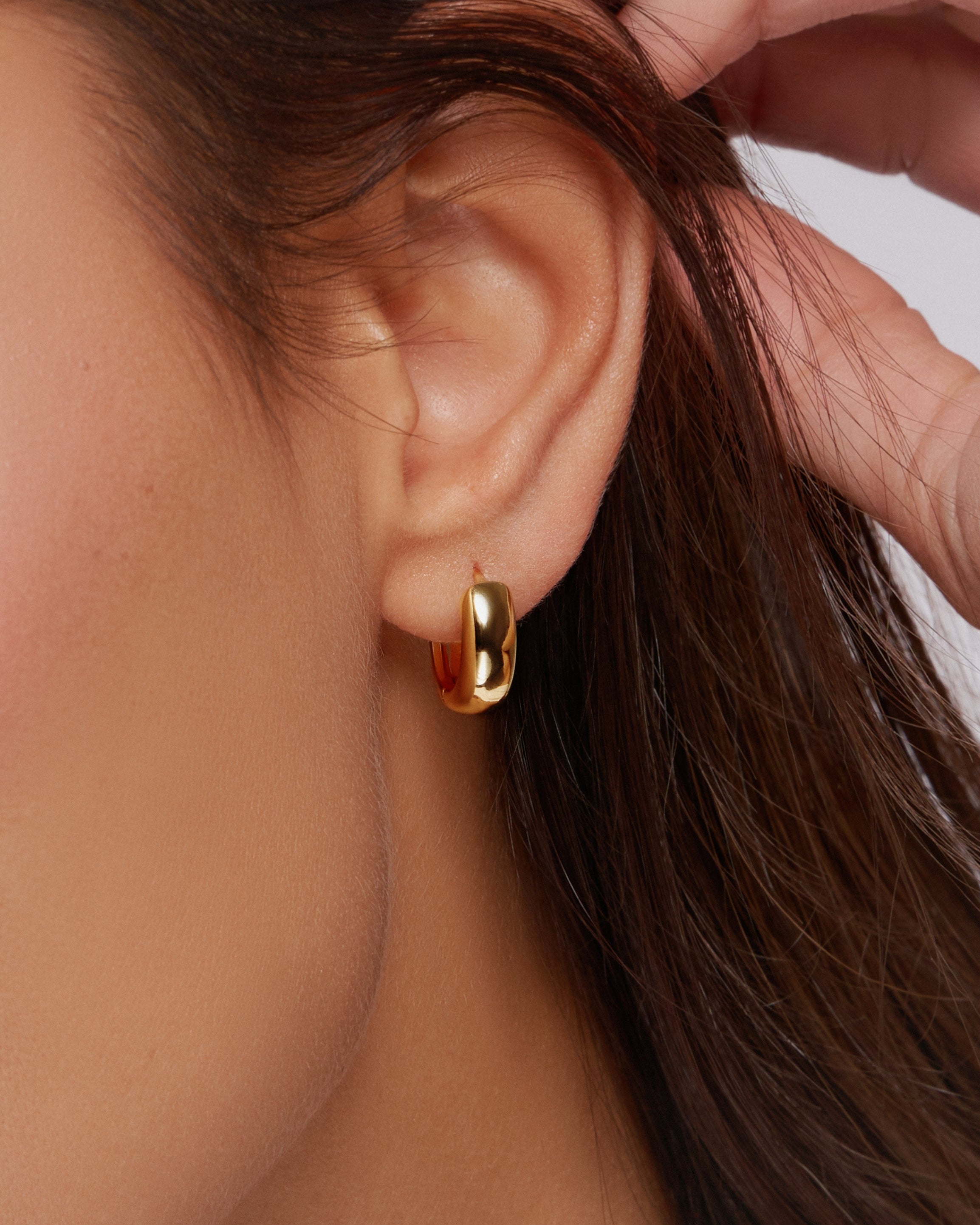 VELLÉ Hoops
