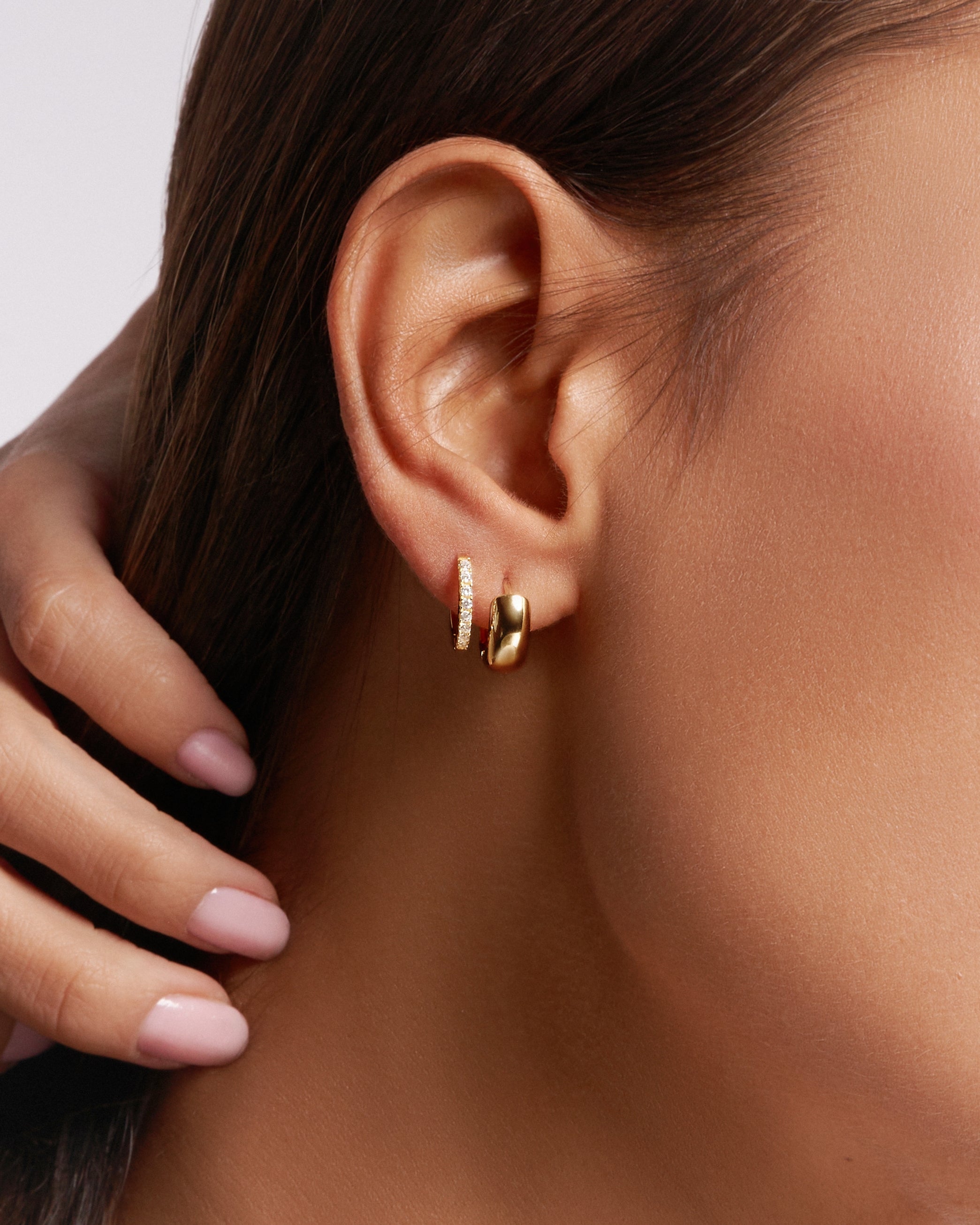 VELLÉ Hoops